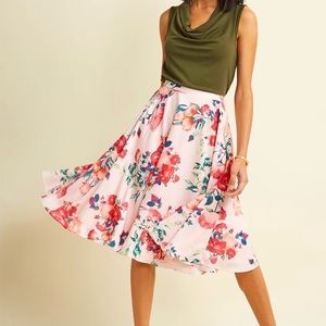 ModCloth Size Small Floral Pink Skirt